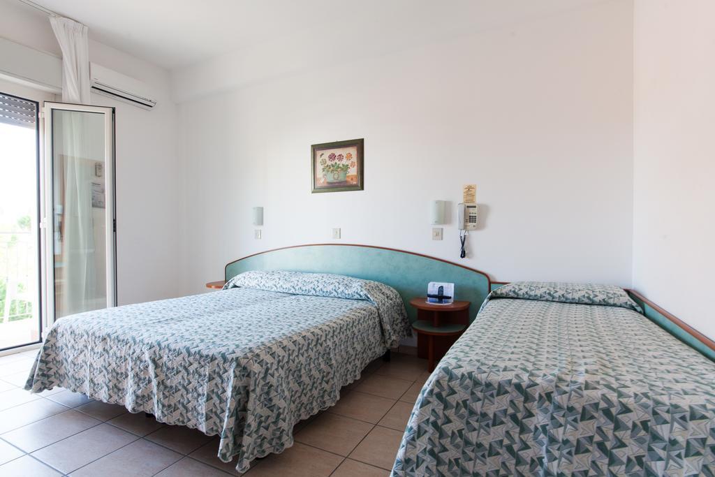 Hotel Gabry Cervia Ruang foto